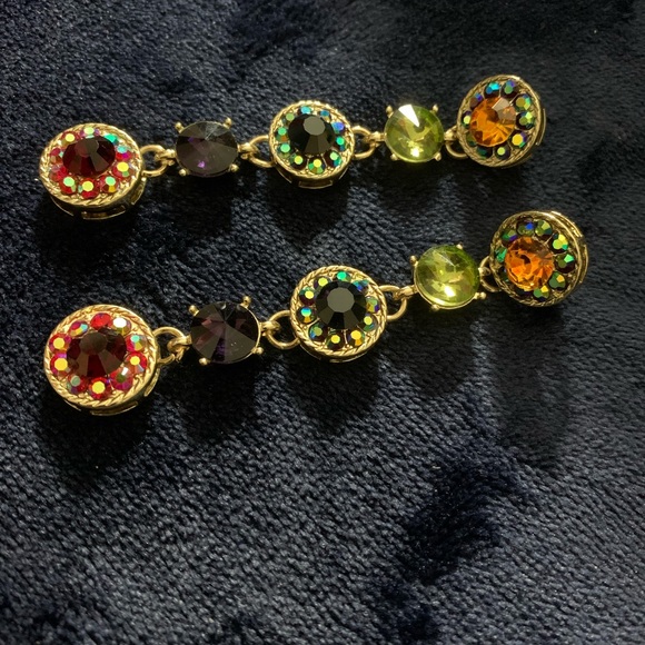 Woman’s Beautiful jeweled dangling earrings. Approx 3.5-4”.NWNT. - Picture 2 of 13